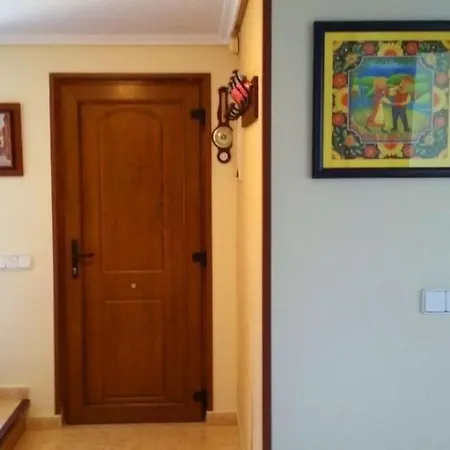 Casa Castillo Noja 3 Bedroom With Private Garden *