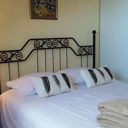 Casa Castillo Noja 3 Bedroom With Private Garden *